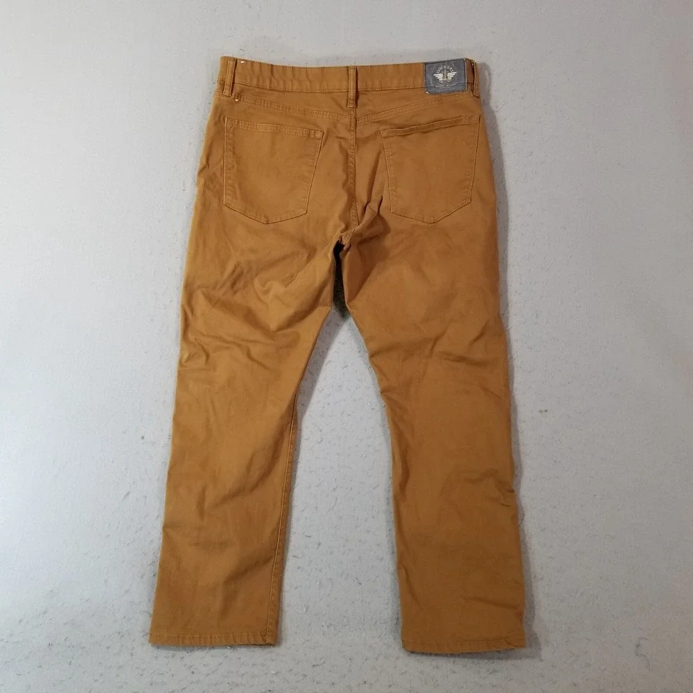 Levi's Dockers jeans men's 36x 28 regular straight Supreme Flex Brown pants